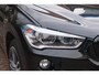 BMW X1 sDrive20i 192pk Aut. High Executive | M Sport | Navi | Climate | Panoramadak | Head-up Display | Elektrische Achterklep | Stoelverwarming | PDC | Trekhaak