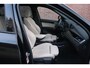 BMW X1 sDrive20i 192pk Aut. High Executive | M Sport | Navi | Climate | Panoramadak | Head-up Display | Elektrische Achterklep | Stoelverwarming | PDC | Trekhaak