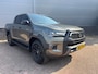 Toyota Hilux 2.8 D-4D Double Cab Invincible Navigatie Lederbekleding Stoel-verwarming JBL audio 2 persoons