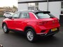 Volkswagen T-Roc 1.0 TSI Style Automatische airco, navigatie, carplay, parkeersensoren voor en achter, licht metalen velgen, enz. GEEN IMPORT