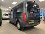 Mercedes-Benz Sprinter L1H1 Rolstoelbus Zelfrijder Rolstoel achter stuur