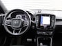 Volvo XC40 2.0 T4 R-Design Automaat / Trekhaak / 360* camera / Verwarmd voorruit / DAB radio