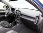 Volvo XC40 2.0 T4 R-Design Automaat / Trekhaak / 360* camera / Verwarmd voorruit / DAB radio