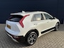 Kia Niro 1.6 GDi Hybrid 141pk DCT6 DynamicPlusLine | Navigatie | Parkeercamera | Head-Up display | Stoel-/stuurverwarming | Parkeersensoren | LED |