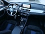 BMW X2 sDrive18i 141pk Executive Edition Automaat Trekhaak / M-Pakket / Panoramadak / Camera