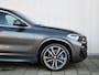 BMW X2 sDrive18i 141pk Executive Edition Automaat Trekhaak / M-Pakket / Panoramadak / Camera