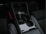 Volvo XC40 Recharge P8 AWD R-Design [ 3-Fase-11kW ] {SOH-89%} (INCL-BTW) *PANO | LEATHER-MICROFIBRE | DIGI-COCKPIT | FULL-LED | NAVI-FULLMAP | ECC | CARPLAY | PDC | KEYLESS | HEATED-SPORTSEATS | BLIS | PRIVACY-GLASS | 20"ALU*