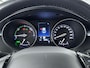 Toyota C-HR 1.8 Hybrid Dynamic | Navigatie | Apple Carplay / Android Auto | Keyless | Adaptive Cruise | Clima | Parkeersensoren voor/achter | Camera | 18 inch