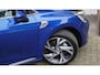 Renault Clio 1.6 E-Tech Hybrid 140pk R.S. Line Navi 17inch LM Sporstoelen LED *NL auto* IronBlauw Metallic *1e Eigenaar* 68295km!