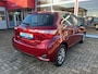 Toyota Yaris 1.5 Hyb. Des. Red