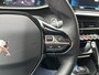 Peugeot 2008 1.2 Turbo 100 PK Allure Pack | Trekhaak 1200KG | Navigatie | Keyless Start | Lichtmetaal | Camera | Parkeersensoren Achter | Cruise Control | Climate control | LED Dagrijverlichting | 17" Lichtmetalen Velgen | Hoge Zitpositie |
