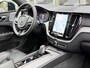 Volvo XC60 2.0 T8 Plug-in hybrid AWD R-Design |Facelift|Pano|Bowers & Wilkins|Stoel Ventilatie|Pilot Assist|Trekhaak