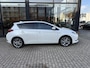 Toyota Auris 1.8 Hybrid Lease Pro