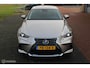 Lexus IS 300h Hybrid Business Line, Stoelverw, Camera, Pdc voor + achter, Cruise, Half Leder, Navi, 17 inch Lmv.