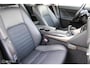 Lexus IS 300h Hybrid Business Line, Stoelverw, Camera, Pdc voor + achter, Cruise, Half Leder, Navi, 17 inch Lmv.