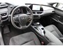 Lexus UX 250h | Achteruitrijcamera | Keyless entry/start | Climate controle | Cruise controle | Lane Assist | DAB | Draadloze telefoonlader | Apple CarPlay/Android Auto | Virtual cockpit |