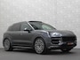 Porsche Cayenne 3.0 E-Hybrid | 360 Camera | ACC | Sport-Design | Panorama | Soft-Close | Nachtzicht | Stoelventilatie | BOSE | Sport-Chrono | Luchtvering | Trekhaak | Stoelverwarming V+A | Sport-Uitlaat | Matrix-LED | 22'' | Keyless-Entry | Stuurverwarming | Comfortstoelen | Memory | Carplay |