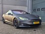 Tesla Model S Bj 2018 Mat satijn zwart! Sportieve nette auto!