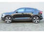 Volvo C40 Recharge Ultimate 69 kWh | Trekhaak Elektrisch Uitklapbaar | Stof/kunstlederen Bekleding | Electronic Climate Controle | Voorstoelen + Stuurwiel Verwarmend | Warmtepomp | Panoramadak | Bots Herkenning En Activatie | Cruise Control Adaptief Met Stop&Go En Stuurhulp | Dodehoekdetectie Met Correctie | Keyless Entry + Keyless Start |