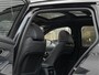 BMW 3-Serie Touring 330e M-Sport - Pano - Trekhaak - Harman Kardon - Lasers - Head-Up
