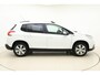 Peugeot 2008 1.2T Style | 82PK | Navigatie | Trekhaak | Panorama Dak | Climate Control | Automatische Verlichting | Cruise Control | Bluetooth | Parkeer Sensoren Achter |