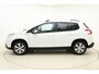 Peugeot 2008 1.2T Style | 82PK | Navigatie | Trekhaak | Panorama Dak | Climate Control | Automatische Verlichting | Cruise Control | Bluetooth | Parkeer Sensoren Achter |