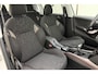 Peugeot 2008 1.2T Style | 82PK | Navigatie | Trekhaak | Panorama Dak | Climate Control | Automatische Verlichting | Cruise Control | Bluetooth | Parkeer Sensoren Achter |