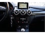 Mercedes-Benz B-klasse 180 Luxe uitvoering | Navigatie | Trekhaak | Stoelverwarming | Parkeersensoren voor en achter | Sfeerverlichting | Automatische airco | Uitermate nette liefhebbersconditie