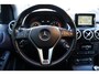 Mercedes-Benz B-klasse 180 Luxe uitvoering | Navigatie | Trekhaak | Stoelverwarming | Parkeersensoren voor en achter | Sfeerverlichting | Automatische airco | Uitermate nette liefhebbersconditie