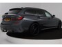 BMW 3-Serie Touring 330e High Executive (PANORAMADAK, TREKHAAK, STOELVERWARMING, ACHTERUITRIJCAMERA, STUURVERWARMING)