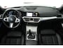 BMW 3-Serie Touring 330e High Executive (PANORAMADAK, TREKHAAK, STOELVERWARMING, ACHTERUITRIJCAMERA, STUURVERWARMING)