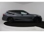 BMW 3-Serie Touring 330e High Executive (PANORAMADAK, TREKHAAK, STOELVERWARMING, ACHTERUITRIJCAMERA, STUURVERWARMING)