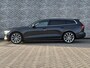 Volvo V60 2.0 T4 Inscription | Trekhaak | Lederen bekleding | Adaptive cruise control | 19" velgen | Stoelverwarming | Parkeersensoren voor + achter | Dode hoek detectie BLIS | Achteruitrijcamera |