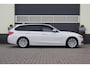 BMW 3-Serie Touring 320i High Executive | Trekhaak |