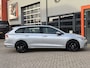 Volkswagen Golf Variant 1.0 TSI Life / NL-Auto / Navi / Applecarplay/AndroidAuto / 19 inch Velgen / Lederen Bekleding /