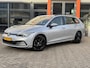 Volkswagen Golf Variant 1.0 TSI Life / NL-Auto / Navi / Applecarplay/AndroidAuto / 19 inch Velgen / Lederen Bekleding /