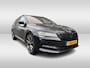 Skoda Superb Combi 1.5 TSI 150pk DSG Sportline Panoramadak / 19" LMV / Leder-Alcantara / Memory / Trekhaak / Navi / Camera / Keyless / LED Matrix / Elek. Achterklep / Stoelverwarming / Side-en Lane assist
