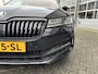 Skoda Superb Combi 1.5 TSI 150pk DSG Sportline Panoramadak / 19" LMV / Leder-Alcantara / Memory / Trekhaak / Navi / Camera / Keyless / LED Matrix / Elek. Achterklep / Stoelverwarming / Side-en Lane assist