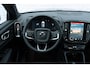 Volvo EC40 Extended Range 82 kWh Plus Black Edition | Pixel LED koplampen | 360 camera | Panoramadak | Adaptive cruise control | Stoel- en stuurwielverwarming | Harman Kardon audio | Getint glas | Warmtepomp | LED mistlampen | Google Maps navigatie |