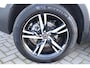 Volvo XC40 B4 211PK Automaat Plus Dark / Navigatie / Adaptive Cruise / Harman Kardon / Stuur- & Stoelverwarming / Elektrische achterklep / Achteruitrijcamera / Elektrische stoelverst. met geheugen