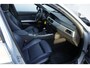 BMW 3-Serie Touring 330xi Auto is geheel in nieuwstaat