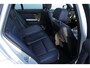 BMW 3-Serie Touring 330xi Auto is geheel in nieuwstaat