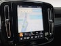Volvo XC40 2.0 B4 Plus Dark | Trekhaak | Verwarmbare voorruit | Stoelverwarming | Adaptive Cruise Control |