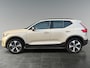 Volvo XC40 2.0 B4 Plus Dark | Trekhaak | Verwarmbare voorruit | Keyless Entry | Stoelverwarming |