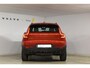 Volvo XC40 B4 211PK Automaat Plus Dark / Navigatie / Adaptive Cruise / Harman Kardon / Stuur- & Stoelverwarming / Elektrische achterklep / Achteruitrijcamera / Elektrische stoelverst. met geheugen