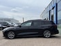 Ford Focus Wagon 1.0 EcoBoost Hybrid ST Line 155PK Automaat Afn. Trekhaak Panodak Winterpack Carplay-Draadloos Cruise Climate Navi Matrix-LED Koplampen *1500KG Trekgewicht*