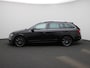 Skoda Octavia Combi 2.0 TSI RS 245 PK | Automaat | Parkeersensoren | Trekhaak | Panoramadak | Adaptieve Cruise Control | Navigatie | Keyless | Apple Carplay & Android Auto | Stoelverwarming | Sportstoelen | 19'' Lichtmetalen Velgen |