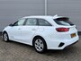 Kia Ceed Sw 1.5 T-GDi 140pk DynamicLine | Navigatie | Parkeercamera | Climate control | Cruise control |