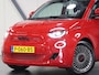 Fiat 500C 42 kWh RED 120PK | Cabrio | ACCURAPPORT 100% | AUTOMAAT | FULL LED | AppleCarPlay/AndroidAuto | Climate Control | Cruise Control | DAB Radio | Virt.Cockpit | Keyless |