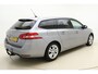 Peugeot 308 SW 1.2 PureTech Blue Lease Executive 110 PK | Handgeschakeld | Trekhaak | Panorama dak | Parkeersensor | Navigatie | DAB+ | Cruise Control | Airco | Dealer onderhouden